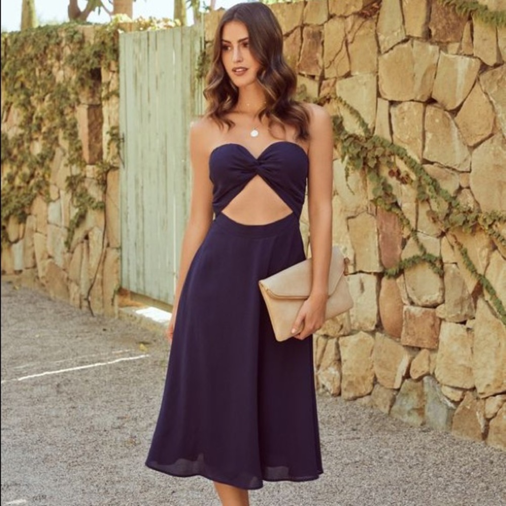 VICI Othello Strapless Twist Front Midi Dress